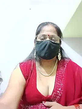 SEEMA 012 online show from May 2026 02:11:01 AM