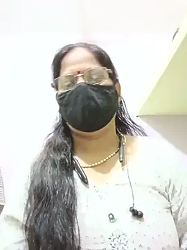 SEEMA 012 online show from May 2026 04:20:02 AM