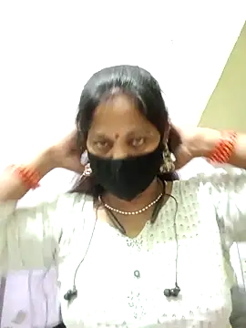 SEEMA 012 online show from May 2026 04:25:01 AM