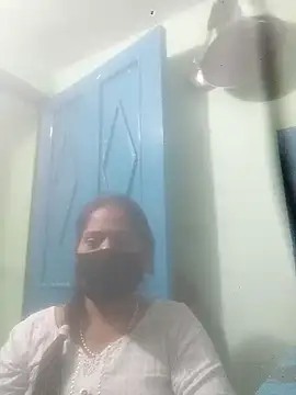 Snapshot of SEEMA_012 chatting on April 2026 07:25:02 AM SEEMA 012 online show from April 2026 07:25:02 AM