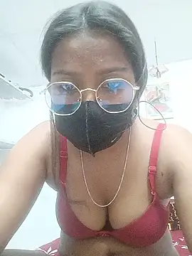 SWEETI HORNY50 online show from June 2026 12:49:02 PM