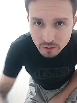 Joelcio19cm online show from April 2026 06:05:02 AM