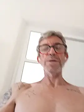 Snapshot of chris-sbh11 chatting on July 2026 08:57:01 PM chris-sbh11 online show from July 2026 08:57:01 PM