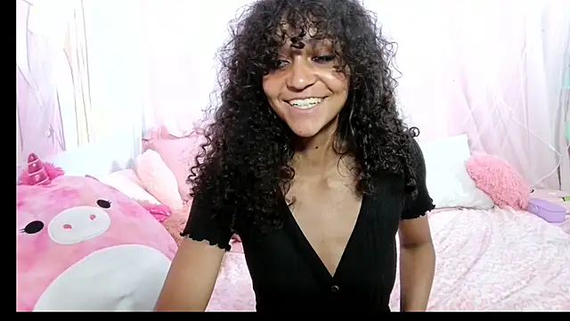 mia hart online show from May 2026 04:29:01 AM