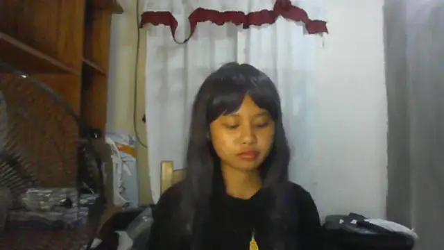 Snapshot of BethelScholnick chatting on April 2026 11:38:02 AM BethelScholnick online show from April 2026 11:38:02 AM