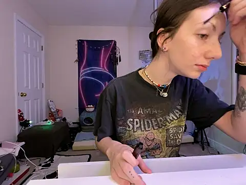 Snapshot of 4shk4sh chatting on April 2026 12:39:01 AM 4shk4sh online show from April 2026 12:39:01 AM