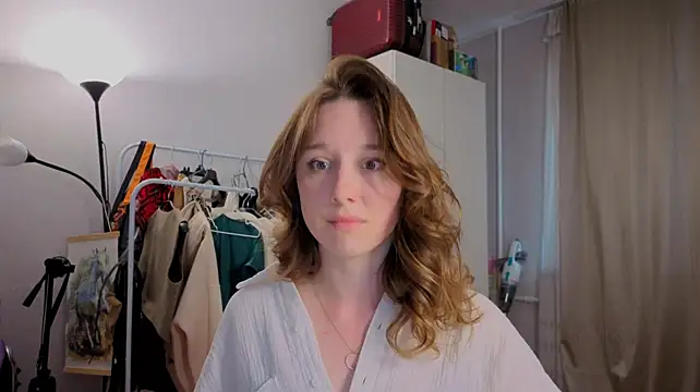 Snapshot of hunny_ines chatting on May 2026 05:21:02 PM hunny ines online show from May 2026 05:21:02 PM