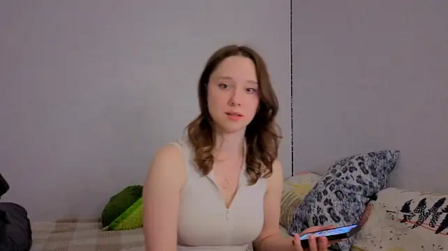 Snapshot of hunny_ines chatting on May 2026 05:43:04 PM hunny ines online show from May 2026 05:43:04 PM