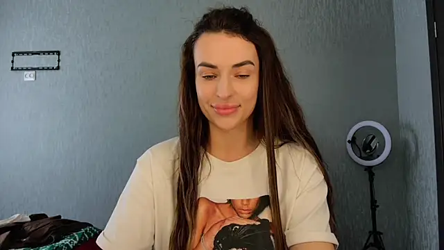 Kira  love1 online show from April 2026 09:15:02 AM