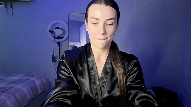 Kira  love1 online show from June 2026 12:06:02 PM