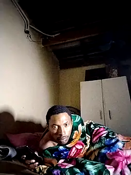 alphamale25 online show from April 2026 11:06:01 PM