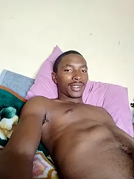 alphamale25 online show from April 2026 11:36:02 AM