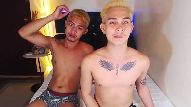 Snapshot of Xasianhotguy chatting on May 2026 09:44:02 PM Xasianhotguy online show from May 2026 09:44:02 PM