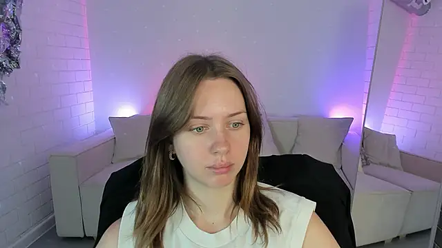MeganClapp online show from May 2026 05:16:02 AM