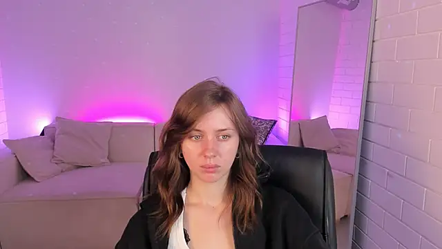 MeganClapp online show from May 2026 05:20:02 AM