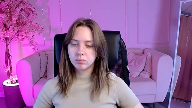 MeganClapp online show from May 2026 05:11:01 AM