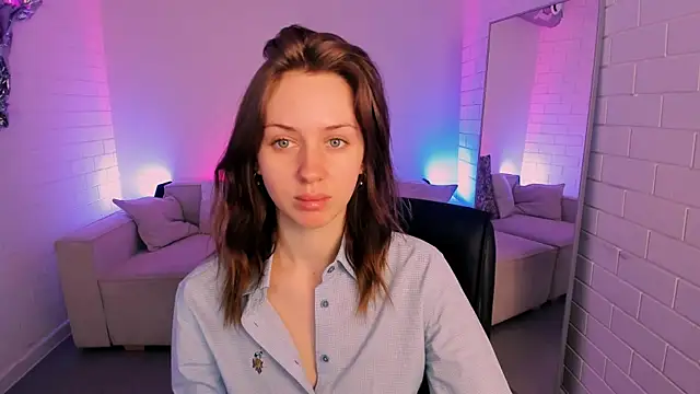 MeganClapp online show from April 2026 05:13:01 AM