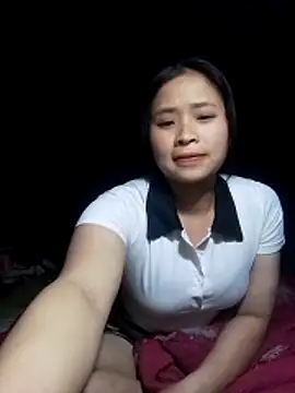 Liss-mimi online show from April 2026 03:18:01 PM