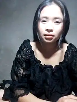 Liss-mimi online show from April 2026 02:24:02 PM