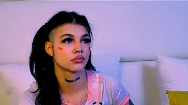 YasminnStorm online show from June 2026 04:12:02 AM