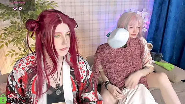 LunaaBee online show from May 2026 01:25:01 AM