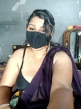 Snapshot of Riyashrma001 chatting on April 2026 06:52:01 PM Riyashrma001 online show from April 2026 06:52:01 PM
