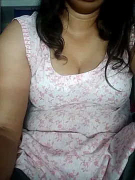 Snapshot of Riyashrma001 chatting on April 2026 09:16:01 AM Riyashrma001 online show from April 2026 09:16:01 AM