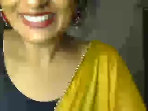 Sexy-Aishu online show from April 2026 04:32:02 PM