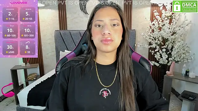 Snapshot of Atiena_ chatting on May 2026 04:11:02 PM Atiena online show from May 2026 04:11:02 PM