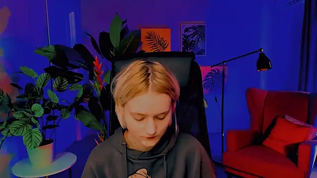 MicheleMarsh online show from April 2026 11:24:02 AM