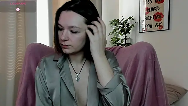 kirarogersss online show from April 2026 07:16:02 AM