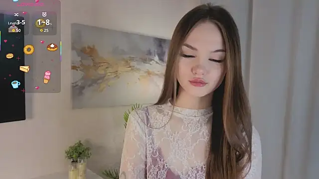 LuraPodraza online show from May 2026 04:03:02 PM