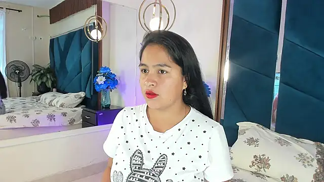 AprilMiiller online show from April 2026 01:51:02 PM
