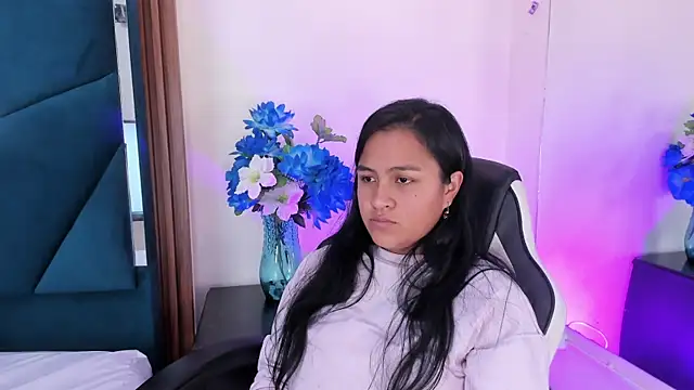 AprilMiiller online show from May 2026 01:39:01 PM