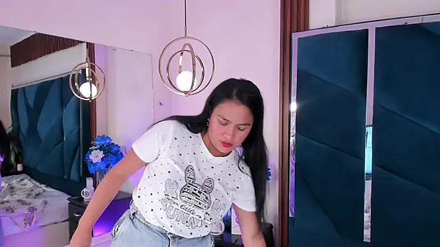 AprilMiiller online show from April 2026 08:57:02 PM