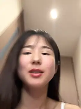 Hinako 0012 online show from April 2026 04:39:01 AM
