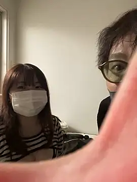 Yunon0202 online show from April 2026 03:05:01 PM