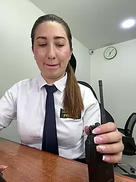 suzy-111 online show from April 2026 12:07:02 PM