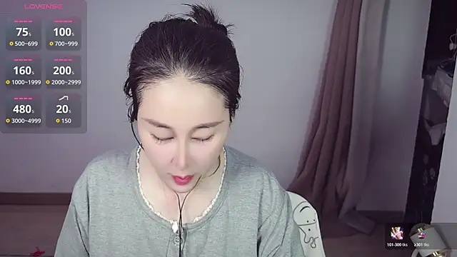 Eva-000 online show from April 2026 02:21:01 PM