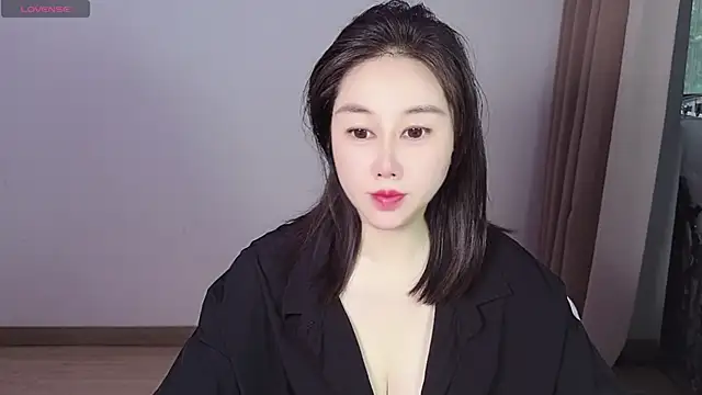 Eva-000 online show from May 2026 10:42:02 PM