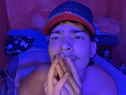 Cuteathleticboys online show from April 2026 07:20:01 PM