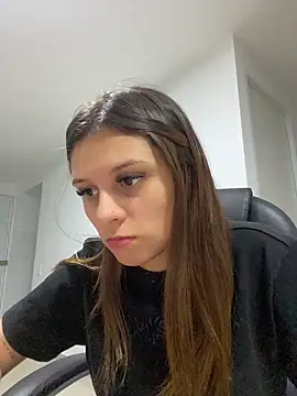 Alison parkerrr online show from April 2026 01:45:01 AM