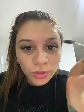 Alison parkerrr online show from April 2026 02:07:02 AM