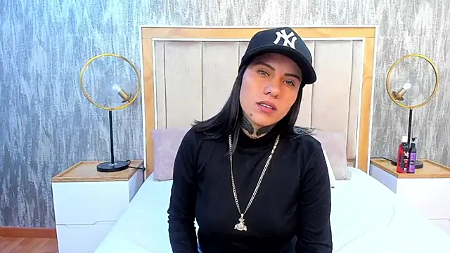 NaomiBDSM online show from April 2026 02:57:02 AM