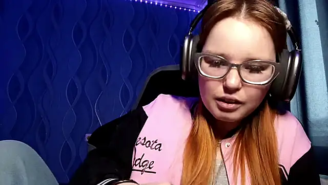 Sheriscute online show from April 2026 07:15:02 AM