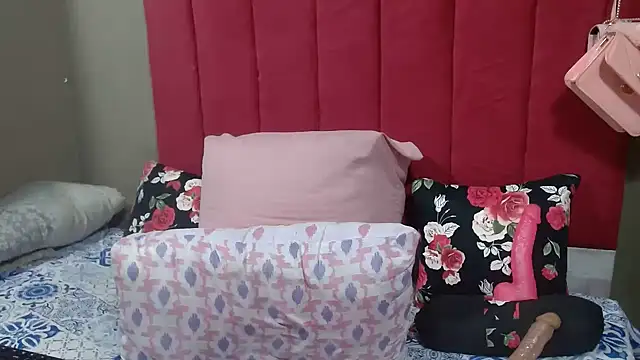 PinkyxGodess online show from May 2026 01:38:02 AM