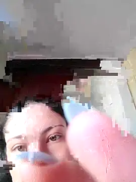 Snapshot of Hildaqii chatting on June 2026 11:38:01 AM Hildaqii online show from June 2026 11:38:01 AM