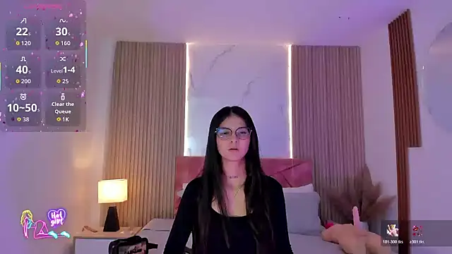 clairemillerx online show from May 2026 08:26:01 PM