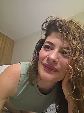 Snapshot of CelineBoyer_ chatting on June 2026 04:46:01 PM CelineBoyer online show from June 2026 04:46:01 PM
