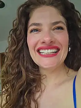 Snapshot of CelineBoyer_ chatting on May 2026 09:11:02 PM CelineBoyer online show from May 2026 09:11:02 PM